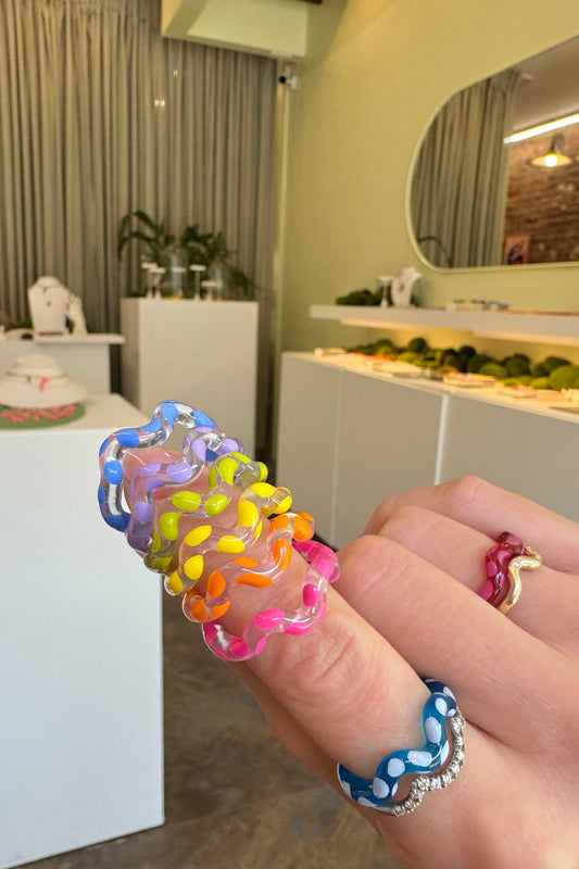 Hint Single Wave Ring