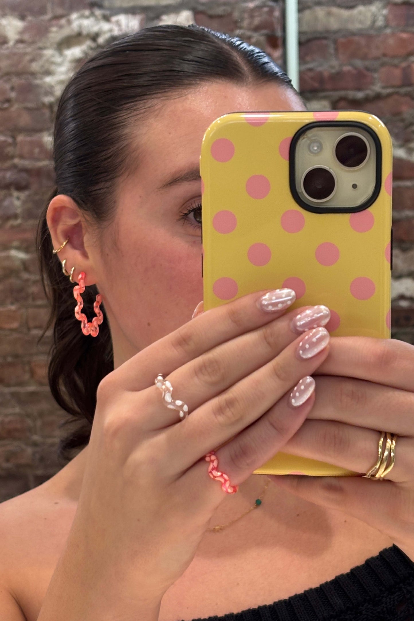 Hint of Grapefruit Single Wave Ring